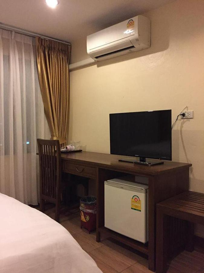 Chan Chiangmai House Couette-café